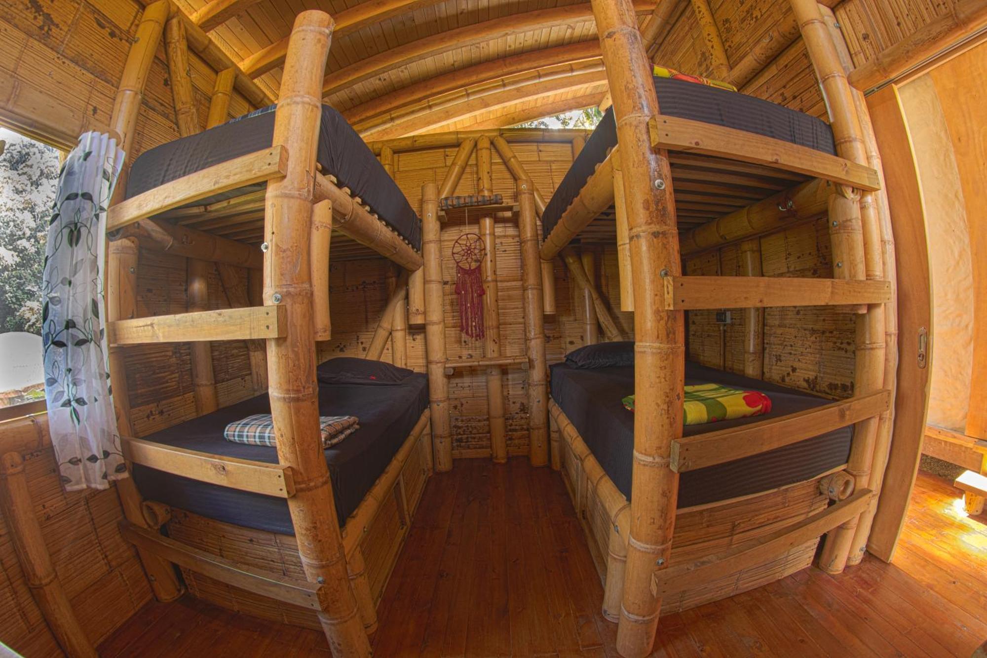 La Perla Negra - Black Pearl Eco Hostel Сан-Рафаэль Экстерьер фото