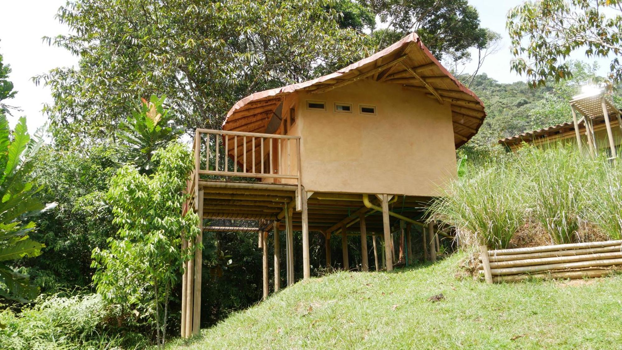 La Perla Negra - Black Pearl Eco Hostel Сан-Рафаэль Экстерьер фото